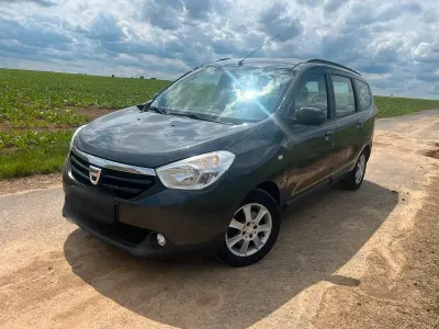 Gebraucht Dacia Lodgy 109 PS (80 kW) 2013 Van / Kleinbus