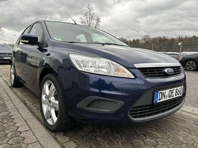 Gebraucht Ford Focus 101 PS (74 kW) 2010 Blau Limousine