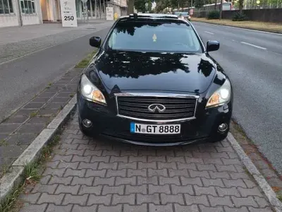 Gebraucht Infiniti M35 Premium 364 PS (267 kW) 2011 Schwarz Limousine