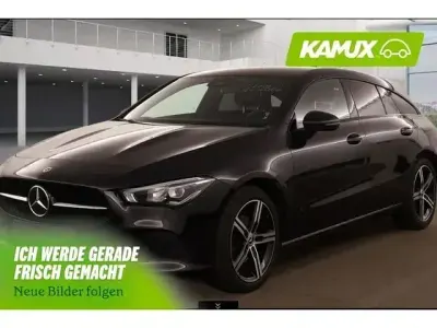 Gebraucht Mercedes CLA180 Shooting Brake Progressive 136 PS (100 kW) 2023 Schwarz Kombi