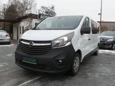 Weiß Gebraucht 2016 Opel Vivaro Van / Kleinbus | 14.900 € (Fairer Preis)