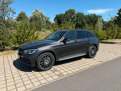 Gebraucht Mercedes GLC400d AMG line 330 PS (242 kW) 2020 Grau SUV
