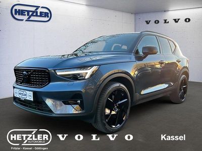 Neu Volvo XC40 Plus 163 PS (119 kW) 2026 Blau SUV