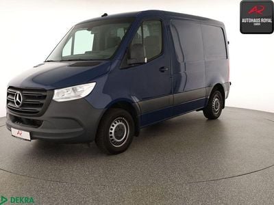 Gebraucht Mercedes Sprinter 143 PS (105 kW) 2020 Stahlblau Van