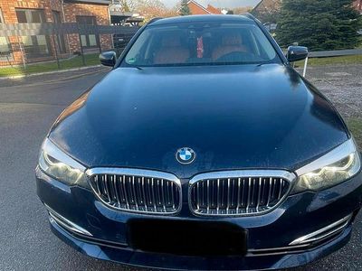 Gebraucht BMW 525 Luxury Line 231 PS (169 kW) 2018 Blau Kombi