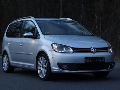 Gebraucht VW Touran Highline 140 PS (102 kW) 2012 Silber Van / Kleinbus