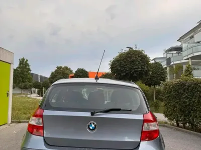 Gebraucht BMW 116 120 PS (88 kW) 2005 Grau Kleinwagen