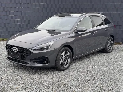 Neu Hyundai i30 140 PS (102 kW) 2026 Ecotronic grey Kombi