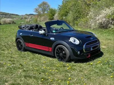 Używany Mini Cooper S 192 KM (141 kW) 2017 Czarny Hatchback