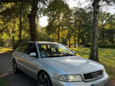 Gebraucht Audi A4 115 PS (84 kW) 2001 Silber Kombi