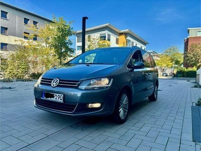 VW Sharan