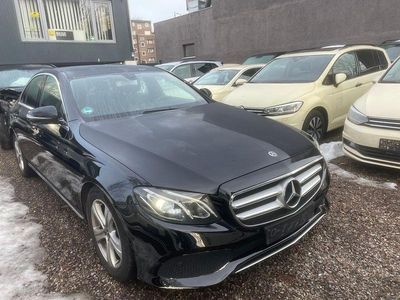 Schwarz Gebraucht 2018 Mercedes E200 Avantgarde Limousine | 10.500 €