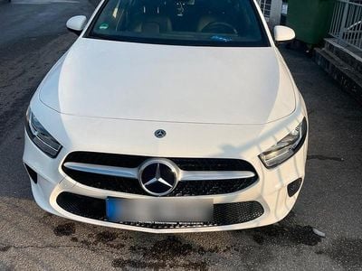 Weiß Gebraucht 2020 Mercedes A180 Limousine | 22.500 € (Fairer Preis)