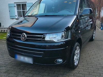 Schwarz Gebraucht 2015 VW Multivan Van | 29.000 € (Fairer Preis)