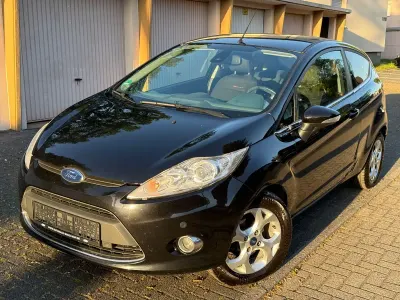 Gebraucht Ford Fiesta Titanium 82 PS (60 kW) 2009 Schwarz Limousine