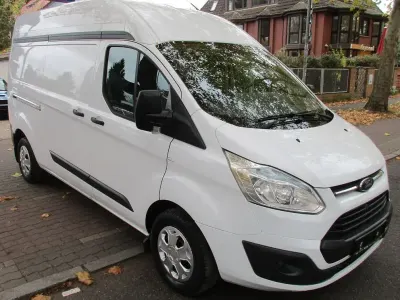 Gebraucht Ford Transit Custom Trend 105 PS (77 kW) 2017 Weiß Van / Kleinbus