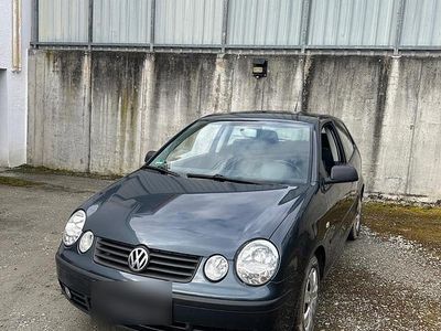 Gebraucht VW Polo 75 PS (55 kW) 2005 Grau Kleinwagen
