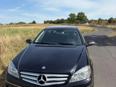 Käytetty Mercedes CLC180 143 HP (105 kW) 2009 Musta Viistoperä