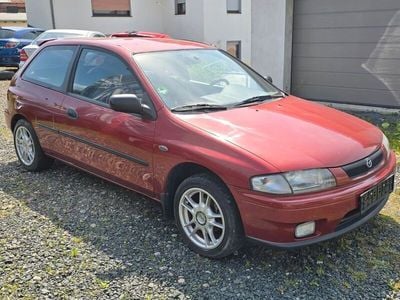 Mazda 323