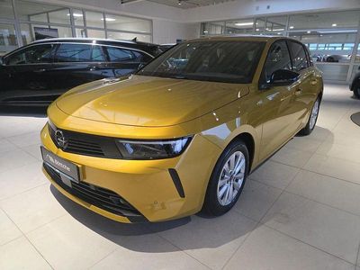 Neu Opel Astra Edition 131 PS (96 kW) 2025 Lackierung amber yellow/typ au Limousine