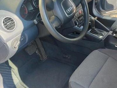 Second-hand Audi A3 102 CP (75 kW) 2008 Albastru Hatchback