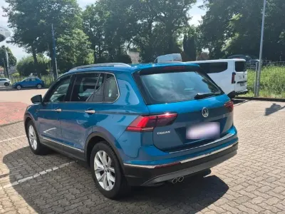 Gebraucht VW Tiguan Highline 150 PS (110 kW) 2016 Blau SUV