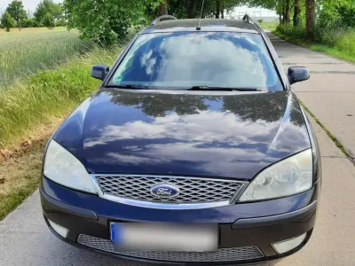 Gebraucht Ford Mondeo 125 PS (91 kW) 2005 Schwarz Kombi