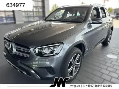 Gebraucht Mercedes GLC300e 306 PS (225 kW) 2022 Grau SUV