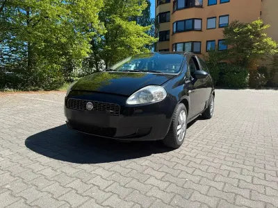Usata Fiat Punto Dynamic 95 CV (69 kW) 2008 Nero Utilitaria