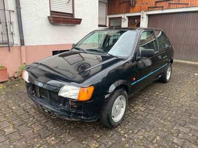 gebraucht Ford Fiesta XR2i