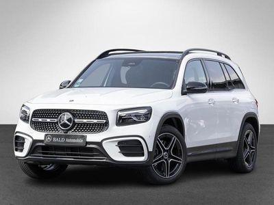 Mercedes GLB220