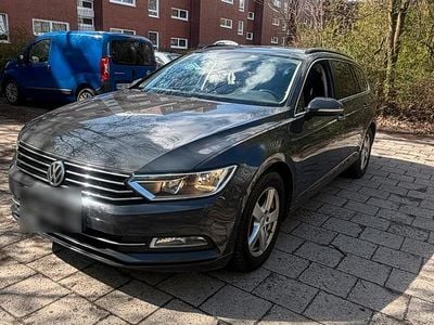 Usata VW Passat Trendline 150 CV (110 kW) 2015 Grigio Station wagon