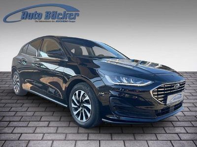 Gebraucht Ford Focus Titanium 125 PS (91 kW) 2024 Schwarz Limousine
