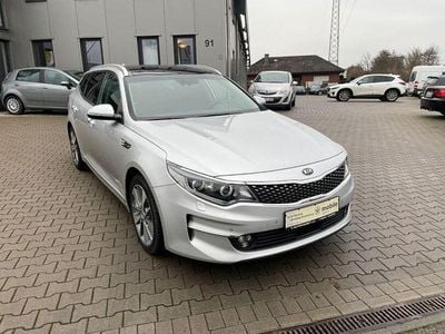 Gebraucht Kia Optima 141 PS (103 kW) 2017 Silber Kombi