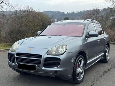 Grau Gebraucht 2005 Porsche Cayenne Turbo SUV | 5.999 €