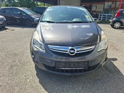 Gebraucht Opel Corsa Satellite 87 PS (63 kW) 2011 Grau Kleinwagen