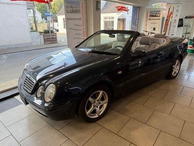 Schwarz Gebraucht 1999 Mercedes CLK200 Avantgarde Cabrio | 9.990 € (Teuer)