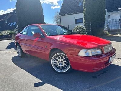 Begagnad Volvo C70 Comfort 239 HK (175 kW) 1999 Röd Sportkupé