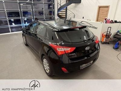 Gebraucht Hyundai i30 Style 110 PS (80 kW) 2012 Schwarz Limousine