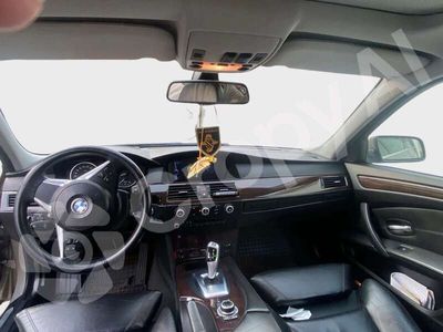BMW 525