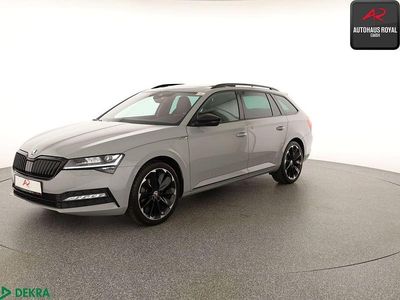 Gebraucht Skoda Superb SportLine 200 PS (147 kW) 2023 Steelgrau Kombi