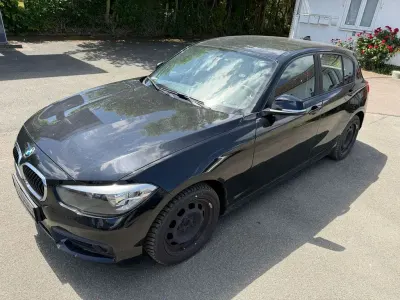 Gebraucht BMW 116 Advantage 109 PS (80 kW) 2015 Schwarz Kleinwagen