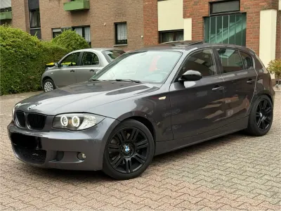 Gebraucht BMW 130 265 PS (194 kW) 2006 Grau Kleinwagen