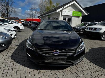 Gebraucht Volvo V60 Momentum 181 PS (133 kW) 2014 Schwarz Kombi