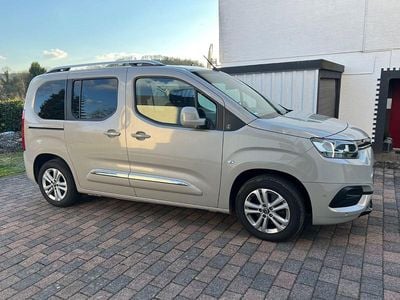 Gebraucht Toyota Proace City City 131 PS (96 kW) 2021 Beige Van / Kleinbus