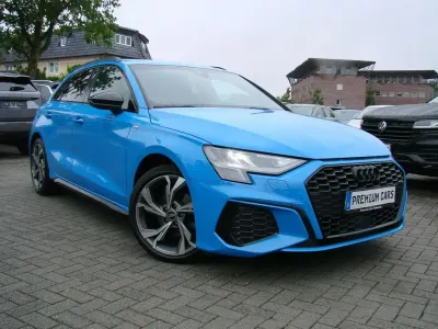 Gebraucht Audi A3 S-Line 116 PS (85 kW) 2023 Turbo blau Limousine