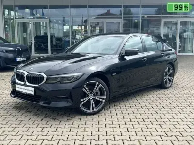 Gebraucht BMW 320e Performance 276 PS (202 kW) 2022 Schwarz Limousine