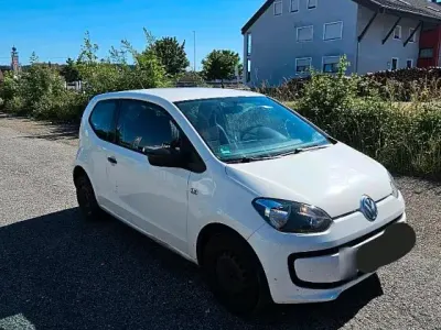 Gebraucht VW up! 60 PS (44 kW) 2015 Weiß Kleinwagen