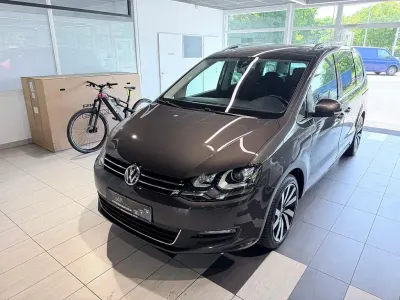 Gebraucht VW Sharan Allstar 150 PS (110 kW) 2016 Schwarz Van / Kleinbus