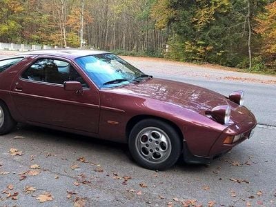 Usata Porsche 928 310 CV (228 kW) 1985 Rosso Coupé